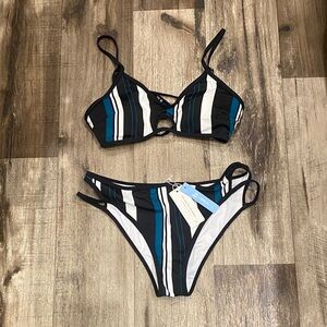 Cupshe Black, Teal, and White Striped Bikini Set. Size L